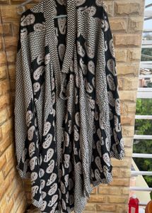 Stylish Black Paisley Print ghaghra