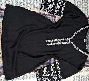 Black embroidered kurti