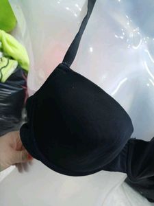 💚 34 B Pedded Look