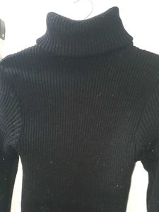 Classic Black Ribbed Turtleneck Sweater