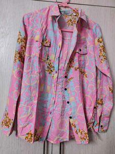 Gipsy woman Pink Graphic Print Button-Up Shirt