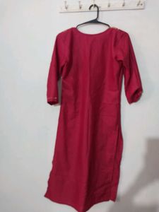Elegant Embroidered Kurta