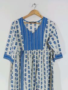 Off White Printed Kurta (Women)