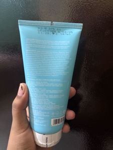 Dot &amp; Key Face Wash