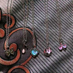 Jewels by Sirani Sparkling Pendant Set