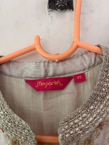 Morpankh Kurta