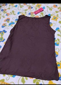 Embellished haf sleeve top tunic