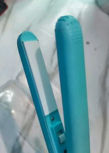 Mini Hair Straightener