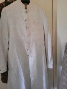 Men's White Embroidered Kurta