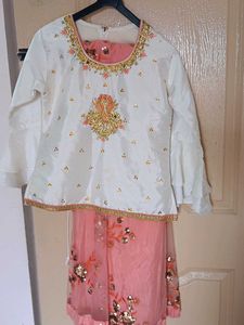 Exquisite Embellished White &amp; Peach Skirt Set
