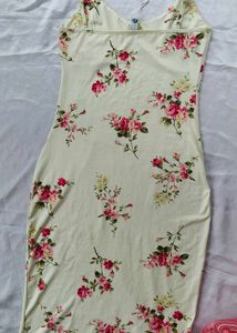 NEWME Cream Floral Spaghetti Straps Dress