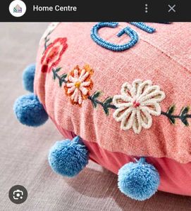Pink 'Grateful' Floral Round Pillow