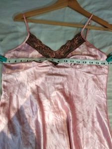 coquette satin slip!! 🩷