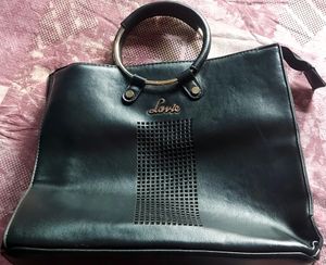 Lavie Black Hand Bag