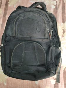 Durable Black Backpack for Everyday Use