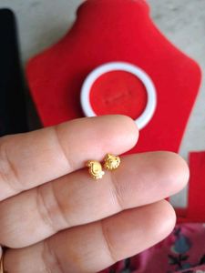 Elegant Gold nosepin