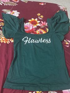 Green 'Flawless' Puff Sleeve Tee