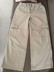 Stylish light olive Cargo Pants(PRICE DROPPED)
