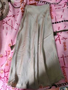 Elegant Flowy Skirt