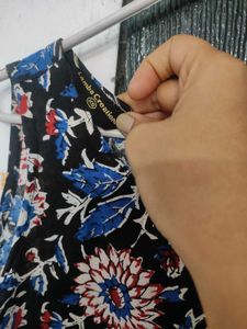 Beautiful Floral Print Kurta