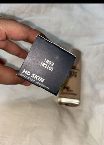 MAKE UP FOR EVER HD SKIN Foundation