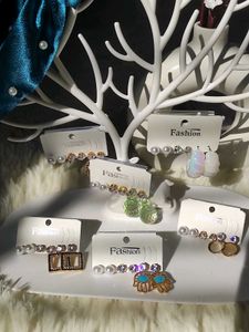 2 Earrings Card