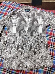 Men's Graphic Print Shirt