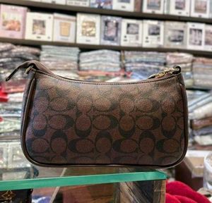 Coach shoulder bag