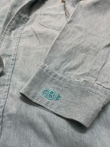 Vintage-Style Long Sleeve Shirt