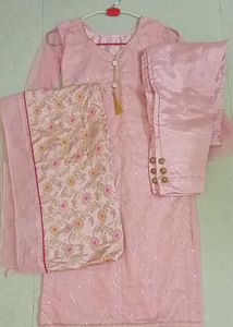 Kurta Set With Trouser And Duppatta