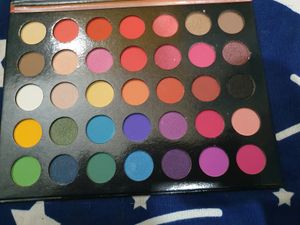 Color Studio 36 Shades Of Eyeshadow Pallete