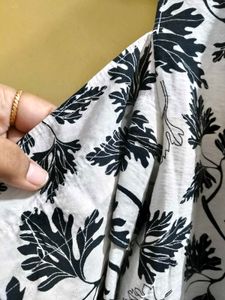 Cold Shoulder Leaf Print Top