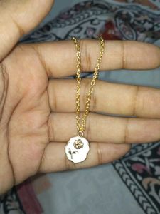 Delicate Gold Chain Necklace with Rose Pendant