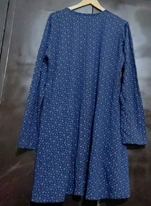 Navy Blue Tshirt For Girl Or Women 42 Bust