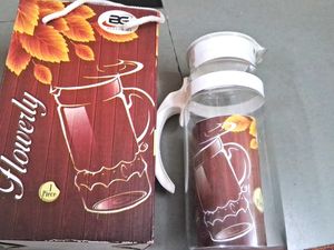 BG Glassware Flowery Container
