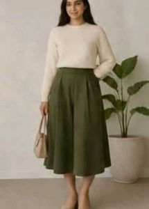 GU Olive Green Pleated Divider Skirt