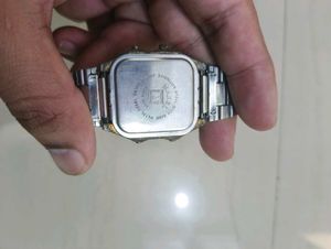Vintage analog- Digital Analog Watch