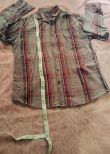 Classic Plaid Long-Sleeve Shirt