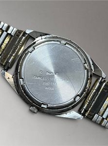 Hmt Lait Quartz Watch
