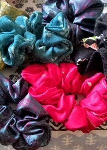 Vintage Hair Scrunchie