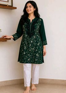 Dark Green Embroidered Kurta size - L