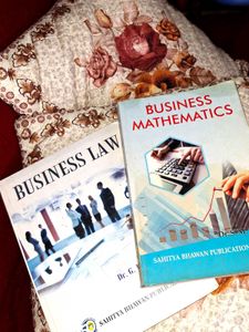 ~Business Mathematics &amp; Law Books⚖️