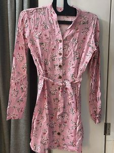 Chic Pink Floral Button-Down Dress