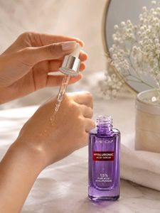 ME-ON Hyaluronic Acid Serum