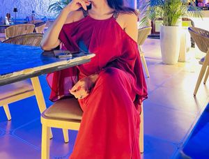 Elegant Red Cold Shoulder Maxi Dress