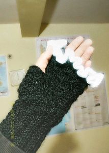 Fingerless Gloves with Ruffle Trim