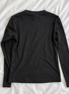comfortable fitted full sleeve