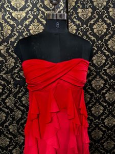 Chic Red Ruffle Strapless Dress