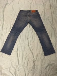 Men's Blue Distressed Denim Jeans