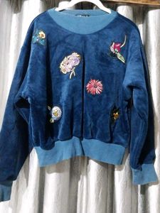Floral Embroidered Sweatshirt